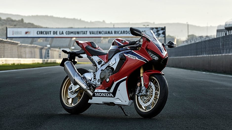 2017 Honda CBR1000RR front static on racetrack