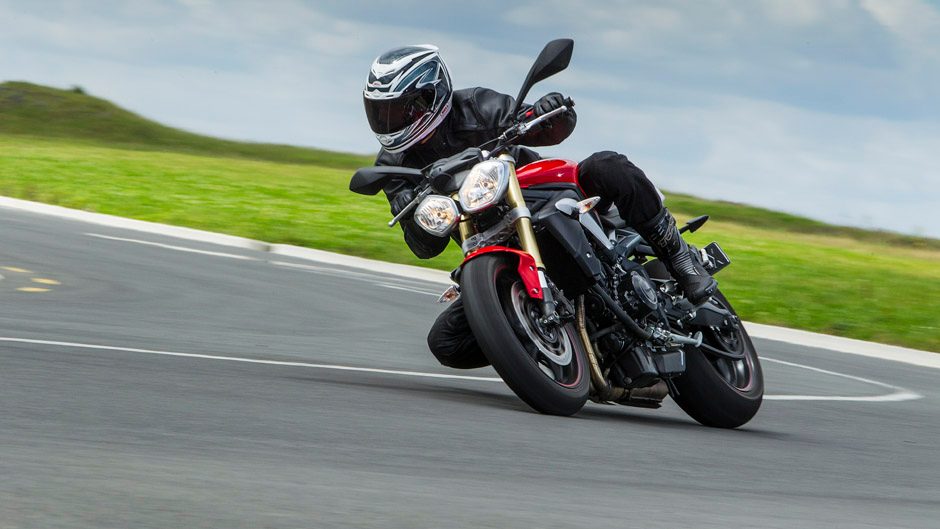 Triumph Street Triple 660 ABS front action