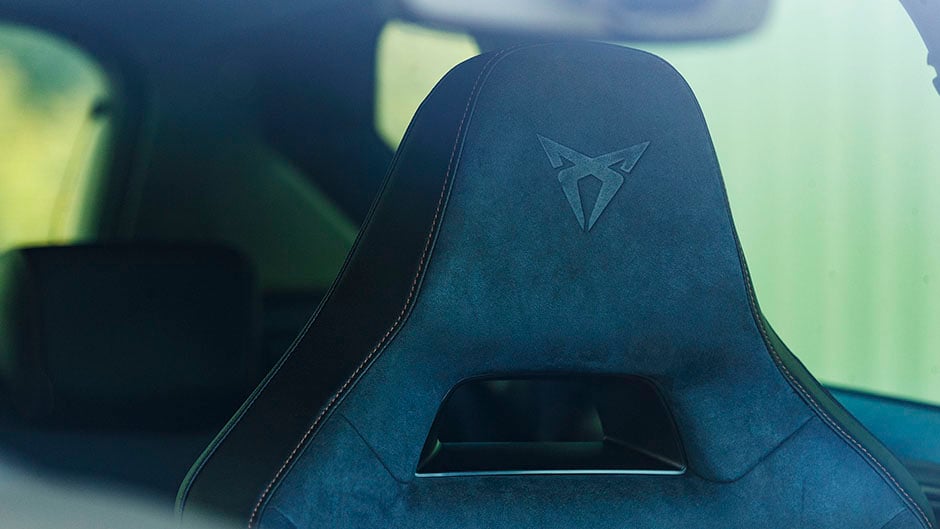 2020 Cupra Ateca LE seat