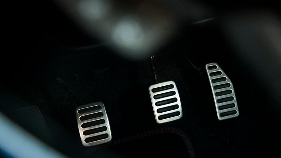 2018 Suzuki Swift Sport pedals