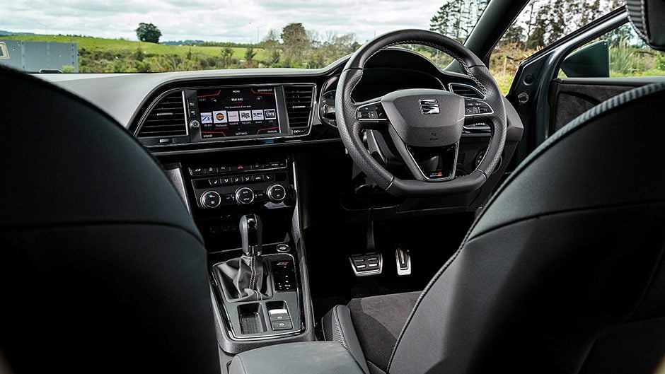 2017 Seat Leon Cupra interior