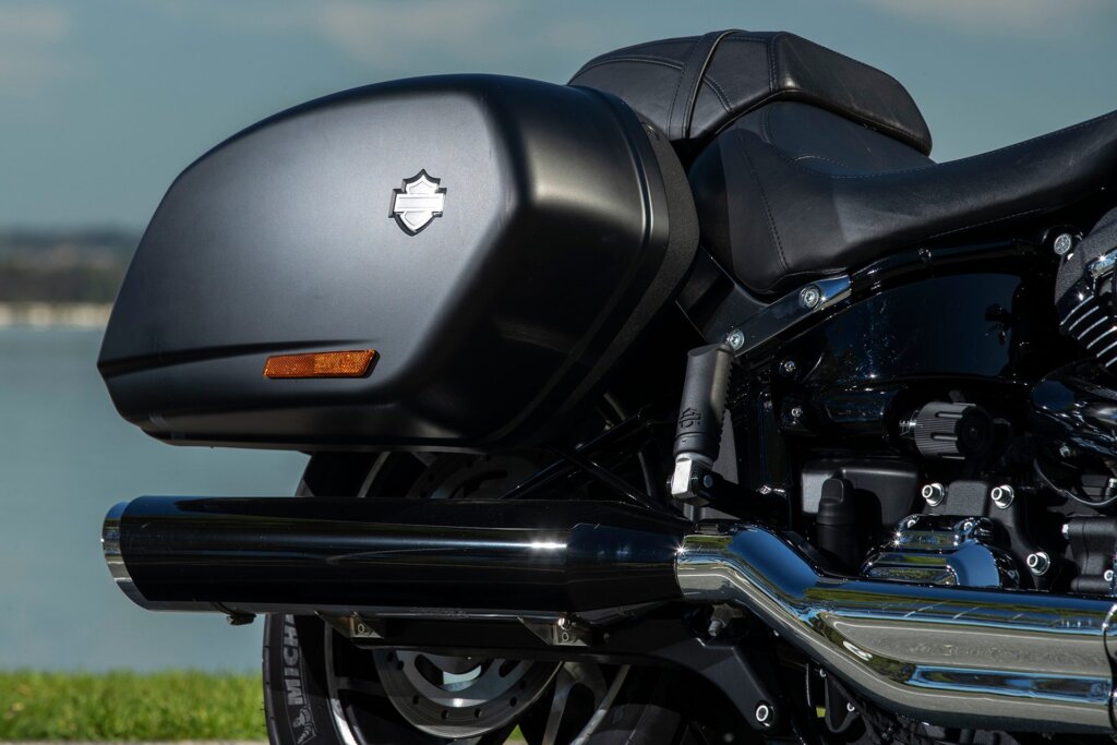 Harley-Davidson Sport Glide panniers