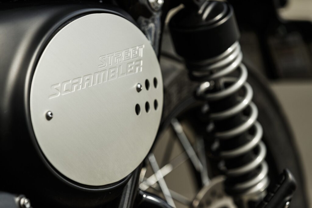 Triumph Street Scrambler 900 plate