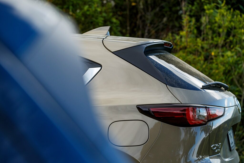 Mazda CX-5 Activ taillight