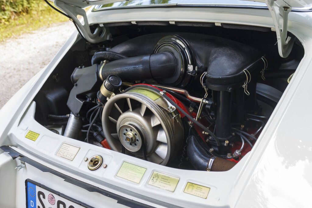 1973 Porsche 911 2.7 Carrera RS engine