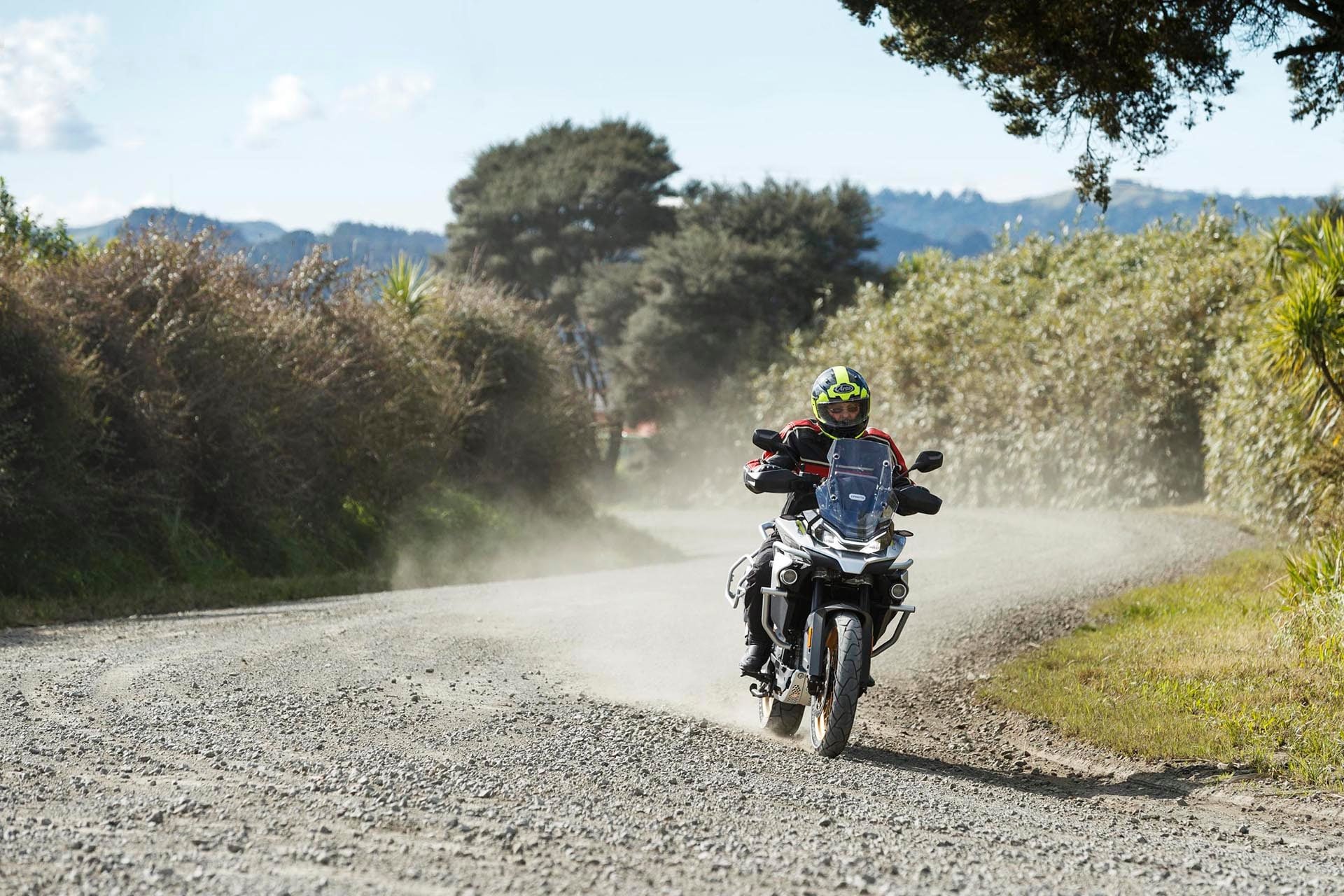 2022 CFMoto 800MT Touring action