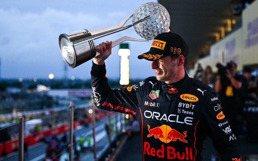Max Verstappen holding trophy