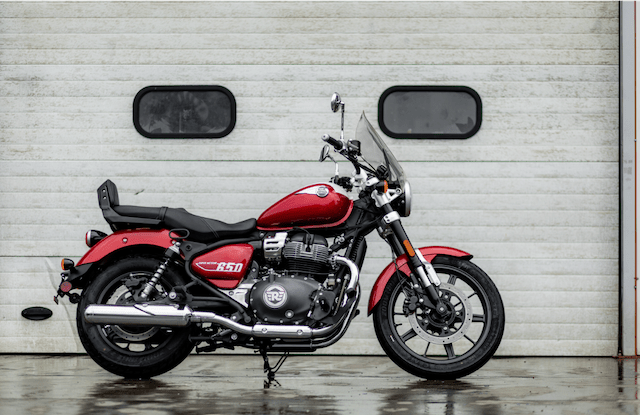 Royal Enfield Super Meteor 650 in front of garage door