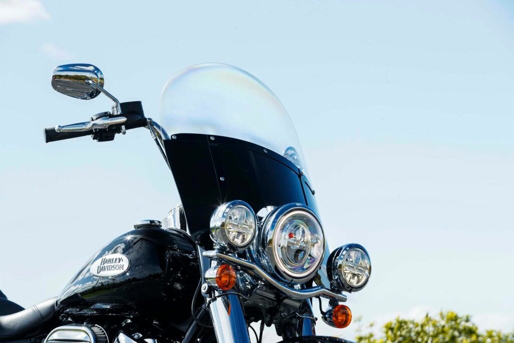 Harley-Davidson Softail Heritage screen