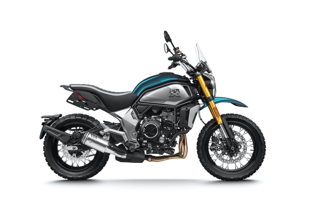 CF Moto 700 CL-X Adventure side profile