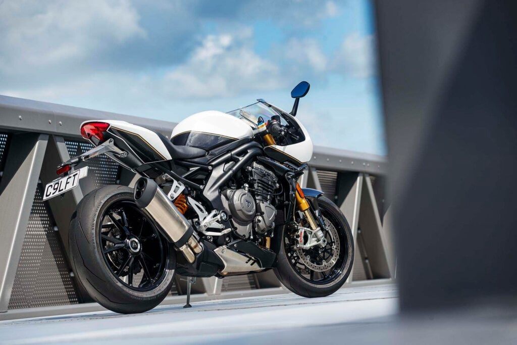 Triumph Speed Triple RR rear static