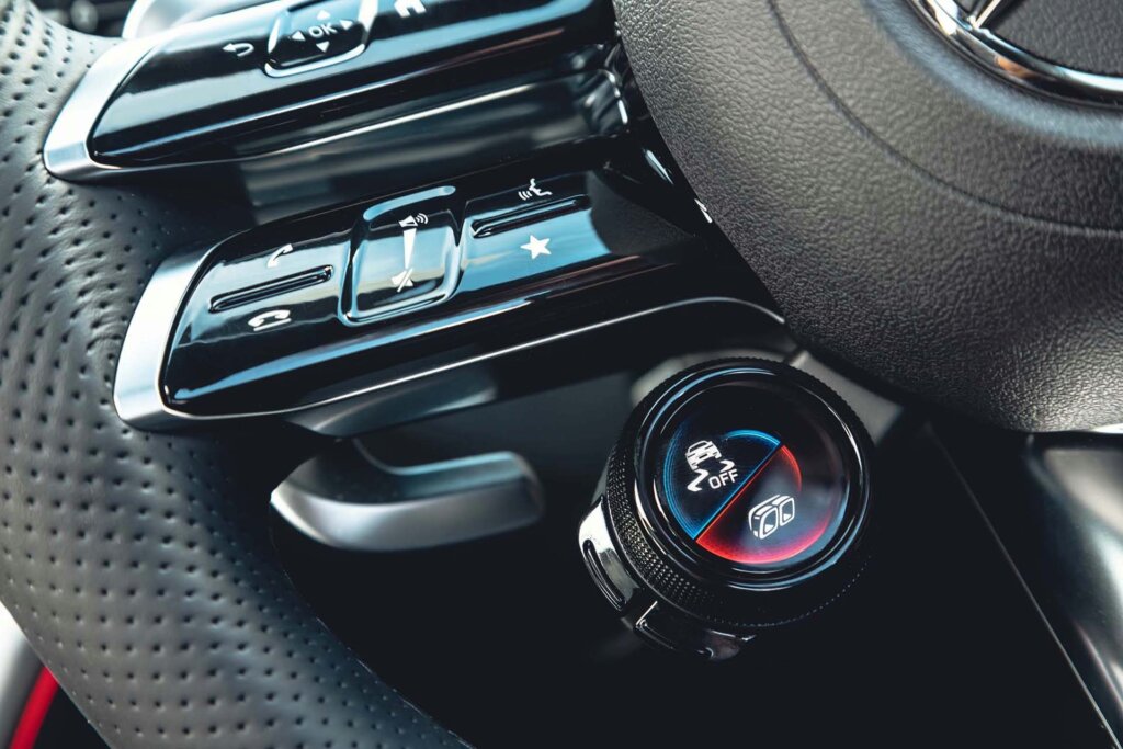 Mercedes-AMG C43 buttons