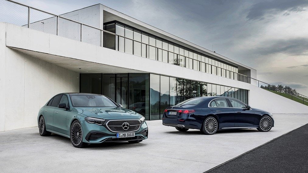 Mercedes-Benz E-Class pair