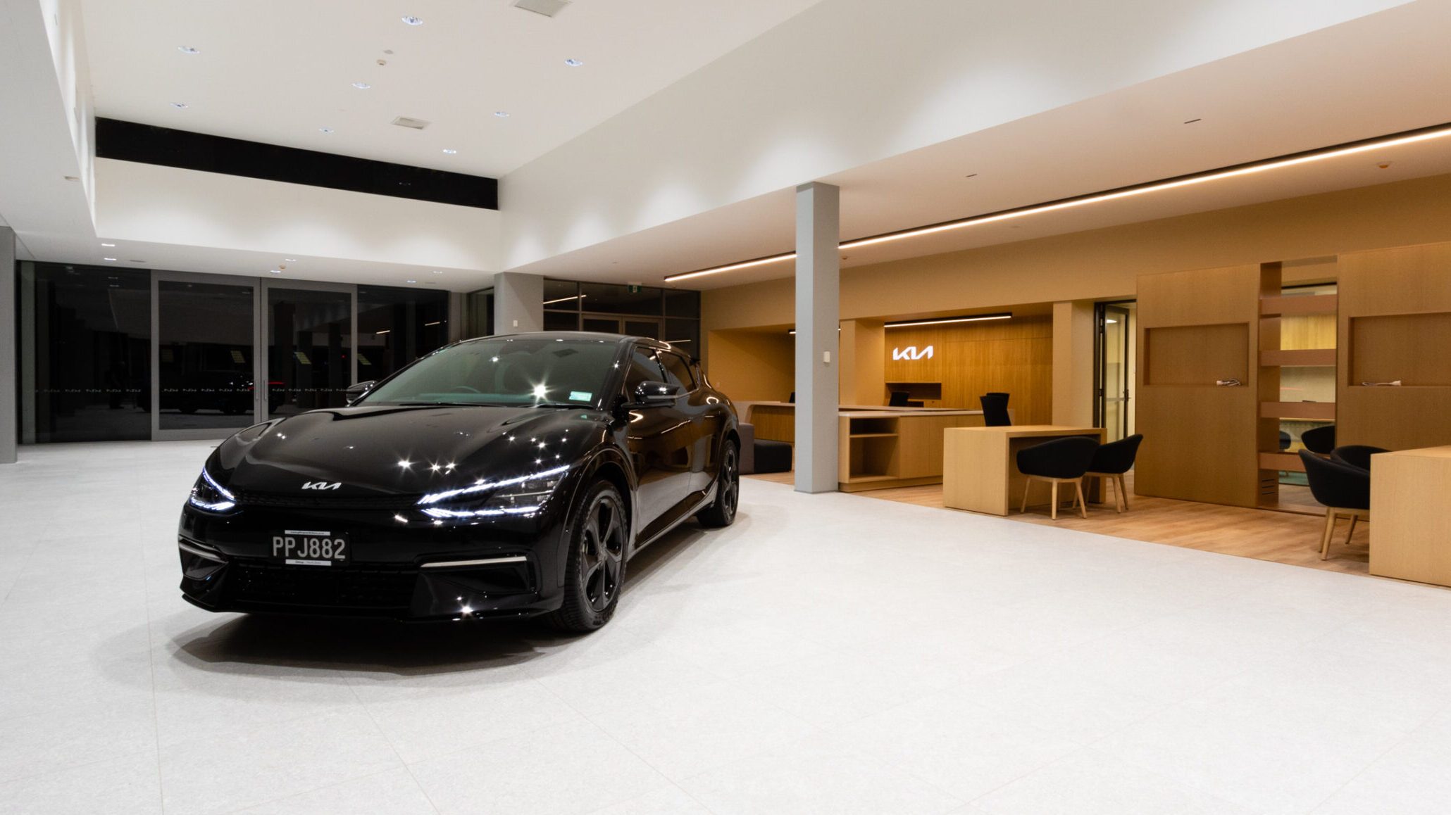 Giltrap Kia North Shore showroom
