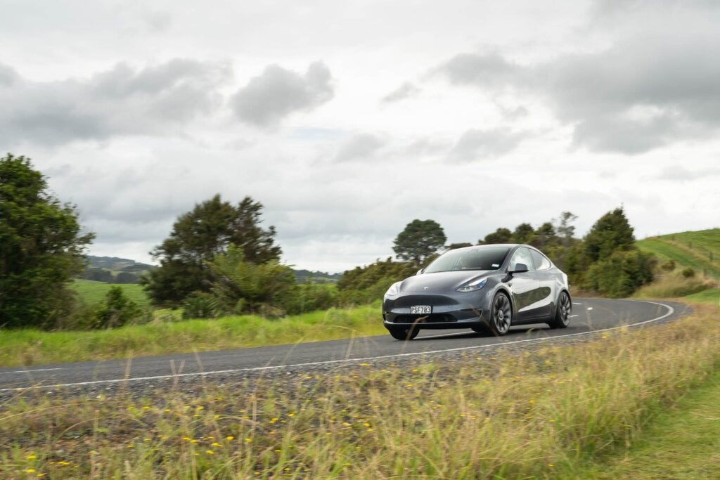 Tesla Model Y Performance takes a bend