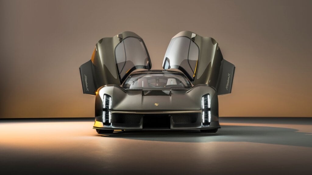 Porsche Mission X concept front