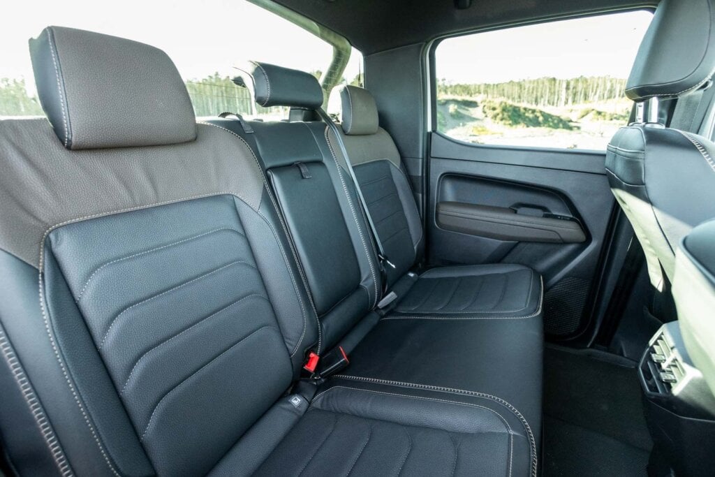 Rear seats in the VW Amarok PanAmericana