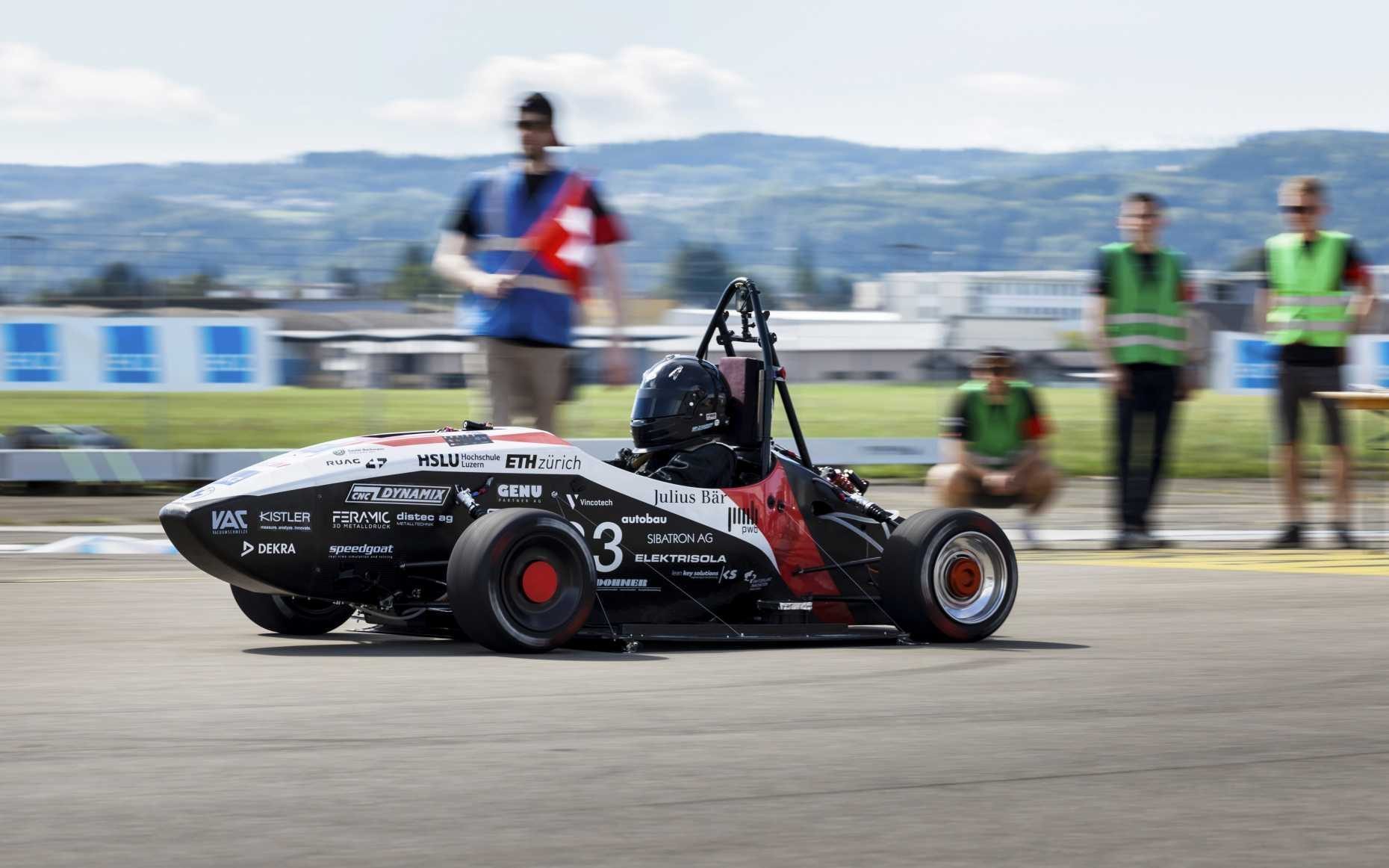 Mythen, world's fastest accelerating EV from 0 to 100km/h record run