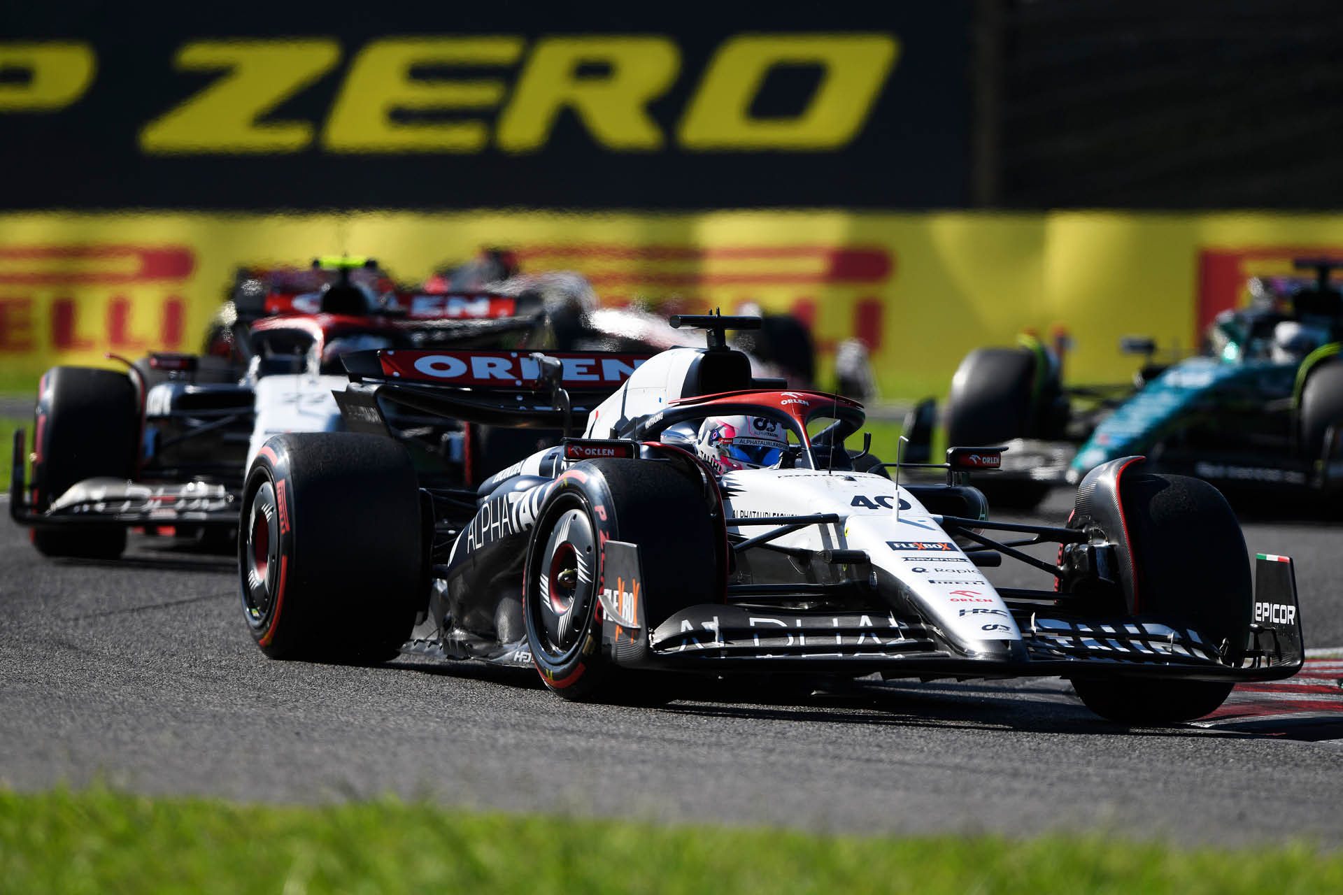 Liam Lawson ahead of teammate Yuki Tsunoda at Japanese Grand Prix 2023