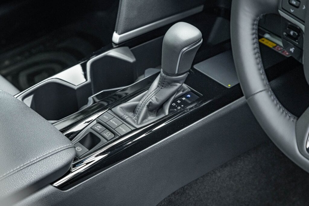 Camry 2024 gear selector