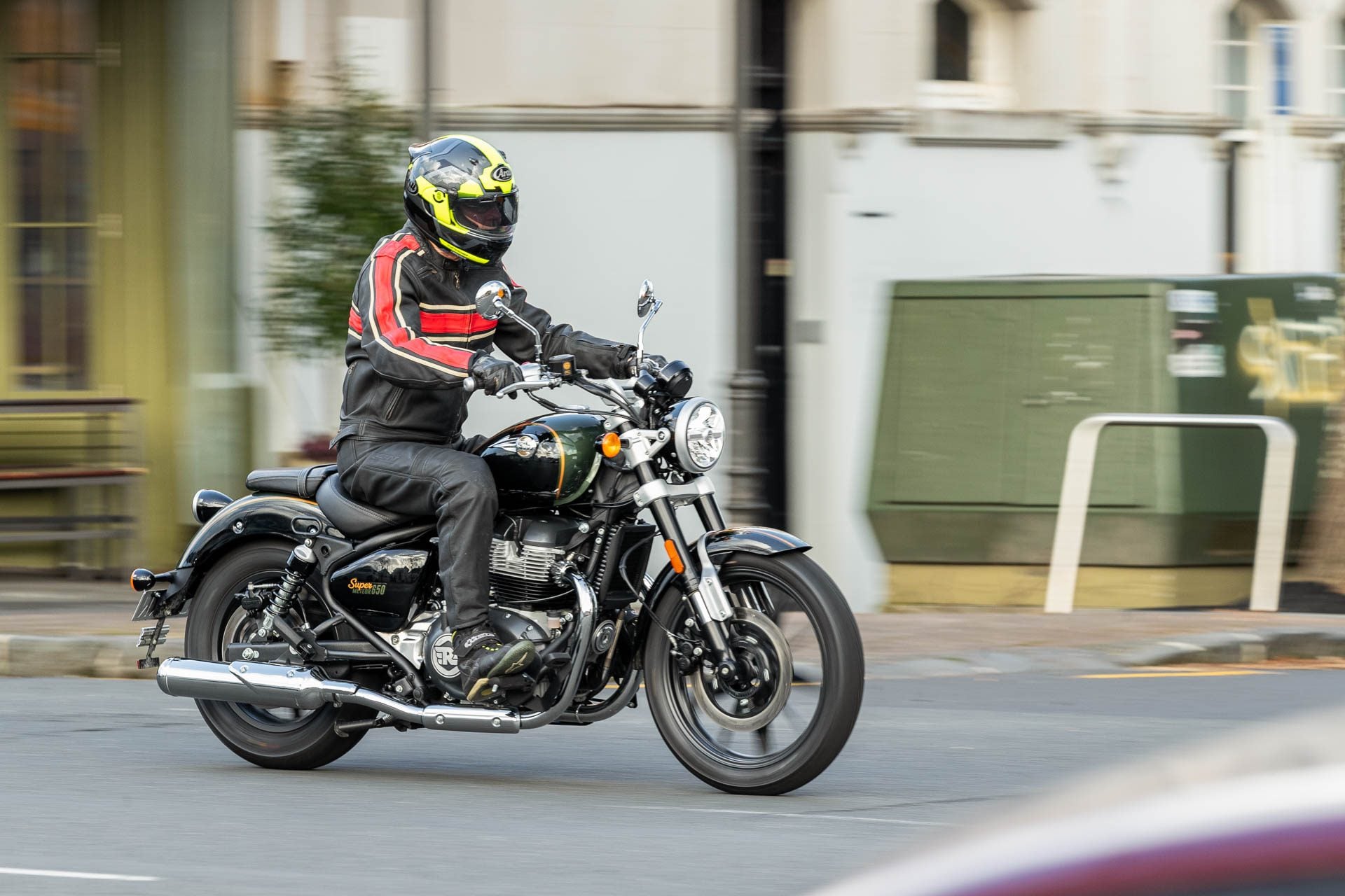 RE Super Meteor 650.