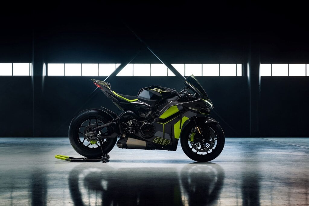 This is the even rarer 63 edition specific to Lamborghini owners.