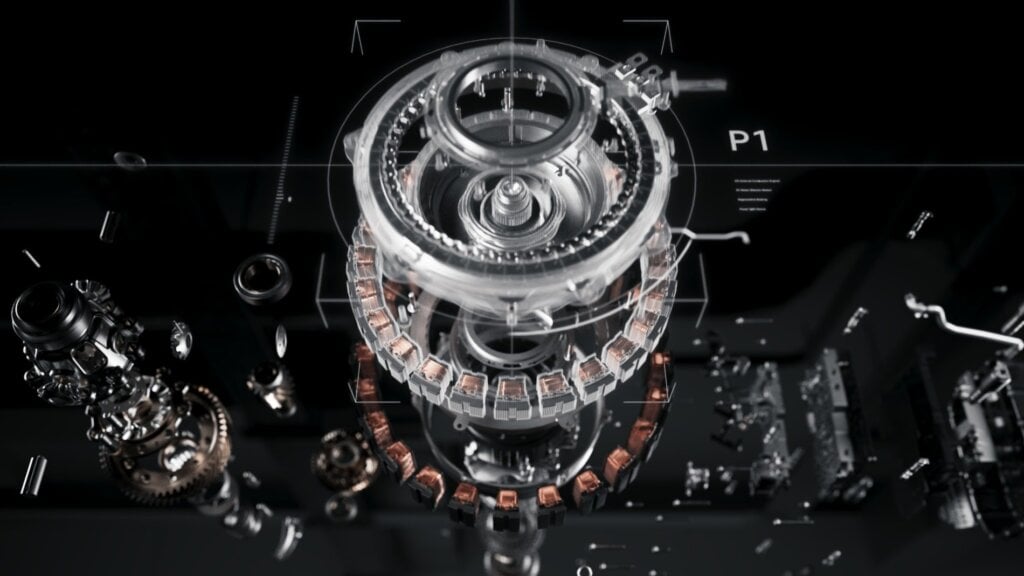 The P1 motor provides instant starts for the petrol engine.