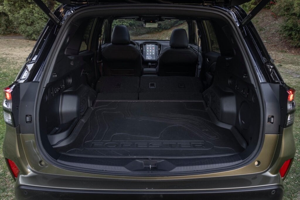 Lots of space here, featuring aftermarket load protection.