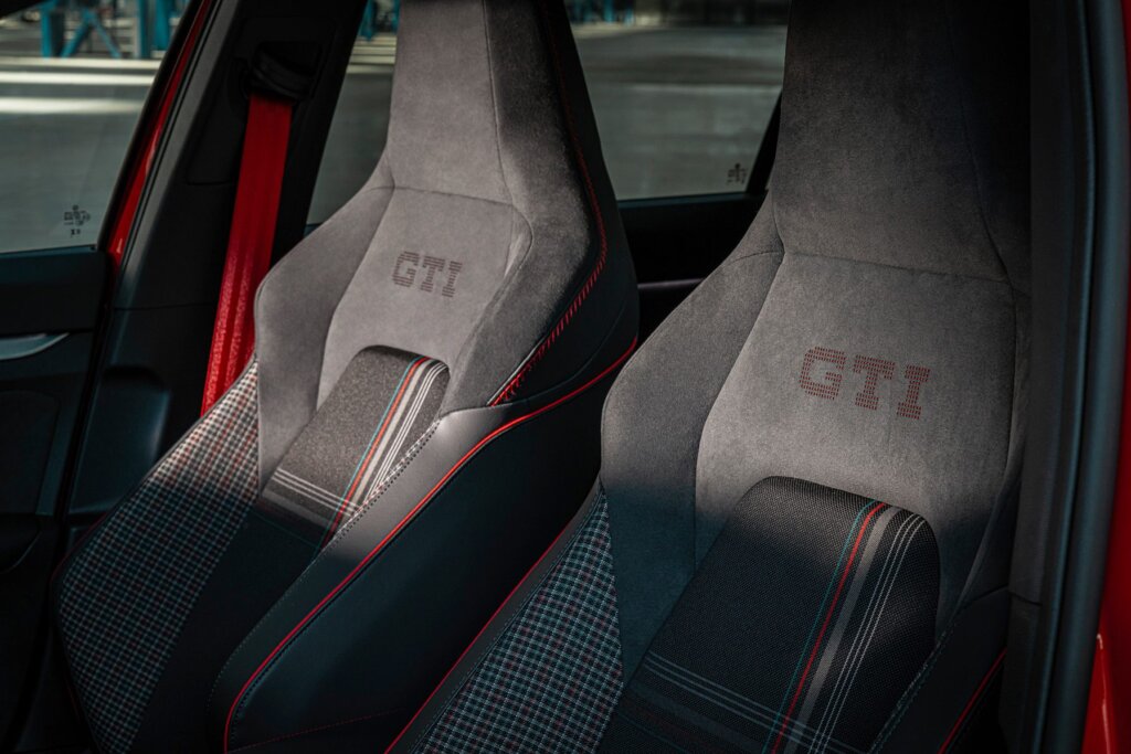 Surprisingly the seats are stock GTI items.