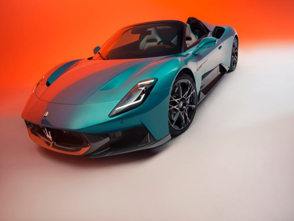 This is the convertible Cielo version of MCPura.