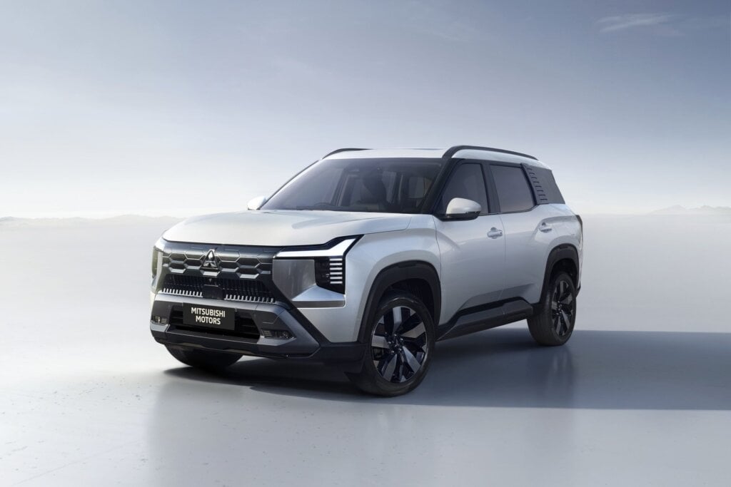A Mitsubishi photographed yesterday.