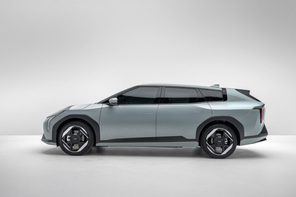 What the EV4 looks like so the GT version will have wilder wheels and a body kit, no doubt.