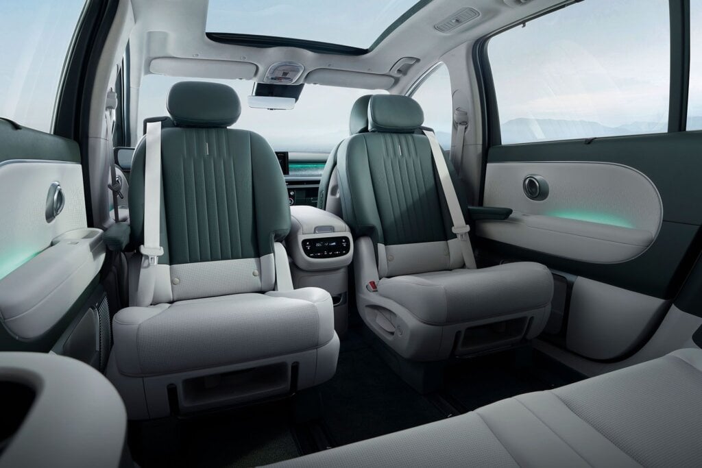 Lavish interior for Ioniq 9.