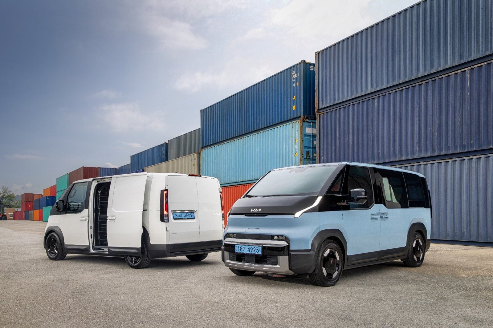 Via PV5 vans