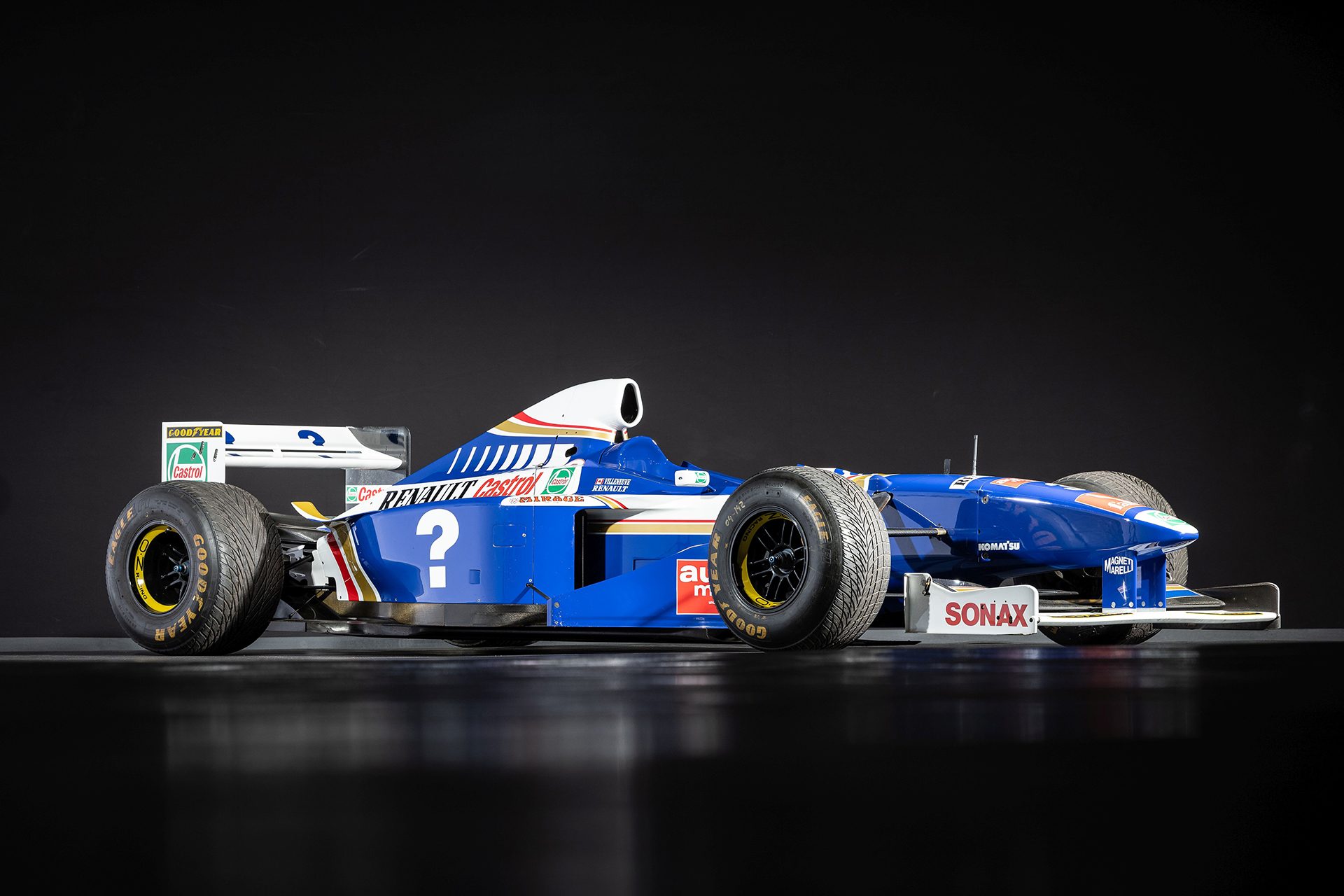 Williams Renault on black