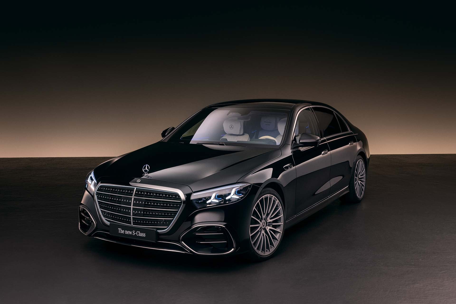 S-Class in black