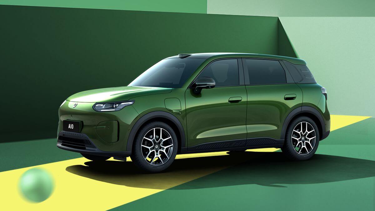 Leapmotor A10 in green