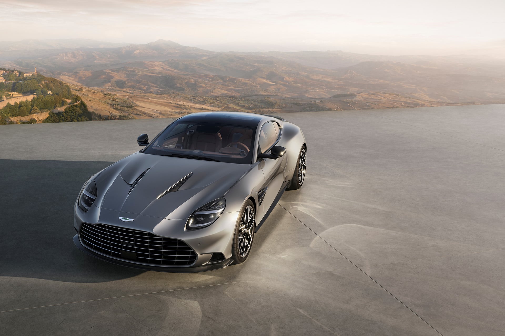 Vanquich 25 in silver