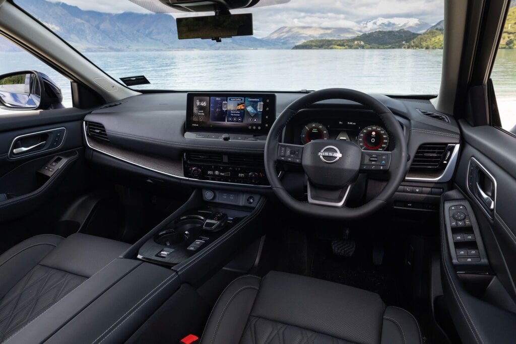 2026 Nissan X-Trail Ti-L 2WD e-Power interior