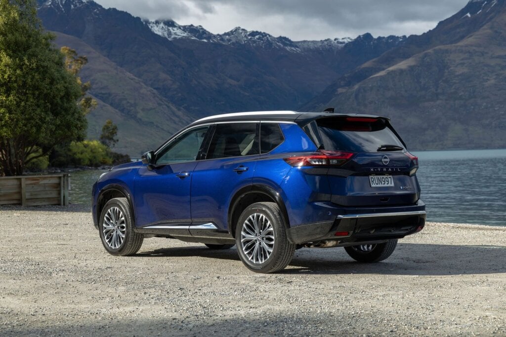 2026 Nissan X-Trail Ti-L 2WD e-Power rear three-quarter view