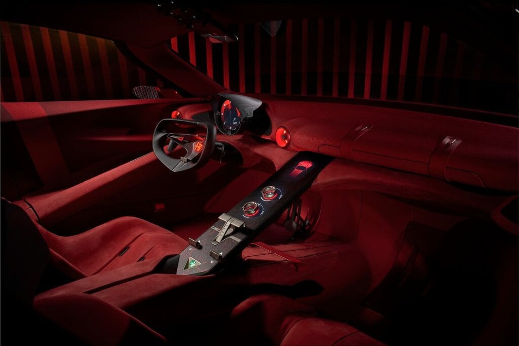 Alfa Romeo Cuorerosso cabin with four individual seats and long centre console