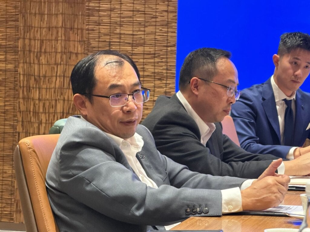 Zhang Guibing, president of Chery International, speaking at a media round table in Wuhu, China
