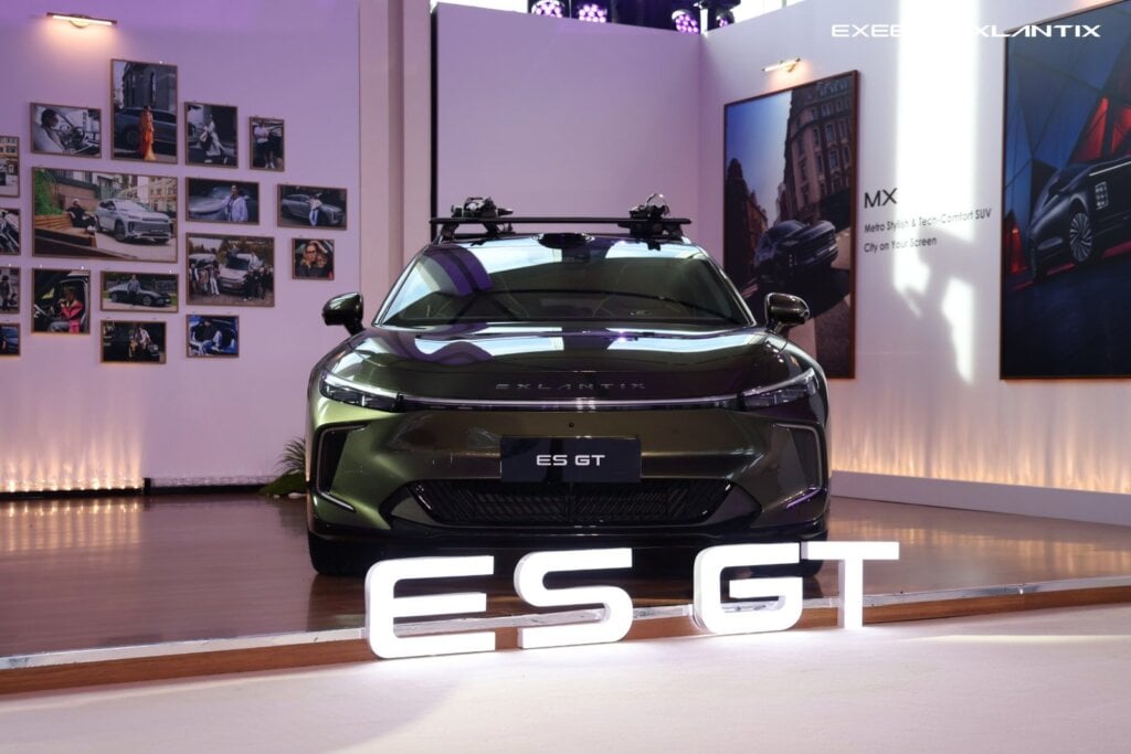 Exlantix ES GT front view