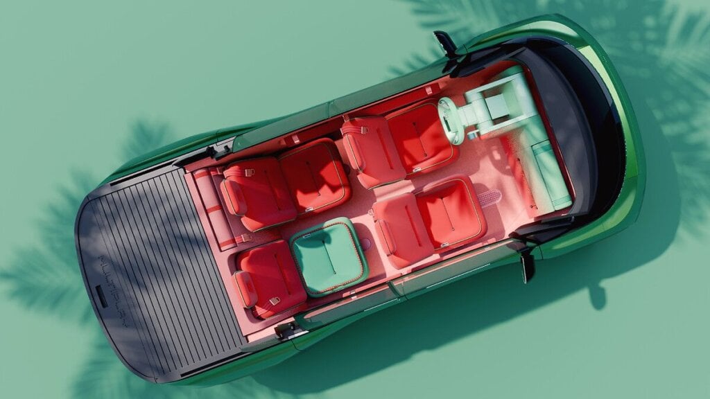 Overhead view of the Fiat Multiplay concept showing the cabin and rear bed