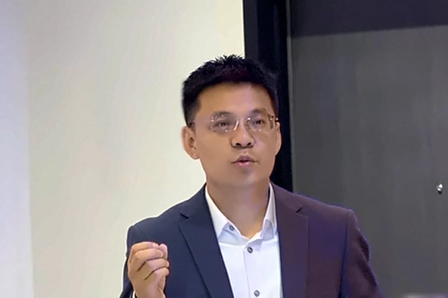 GWM Australia and New Zealand managing director Andrew Gao speaking at the Cannon Hi4-T launch