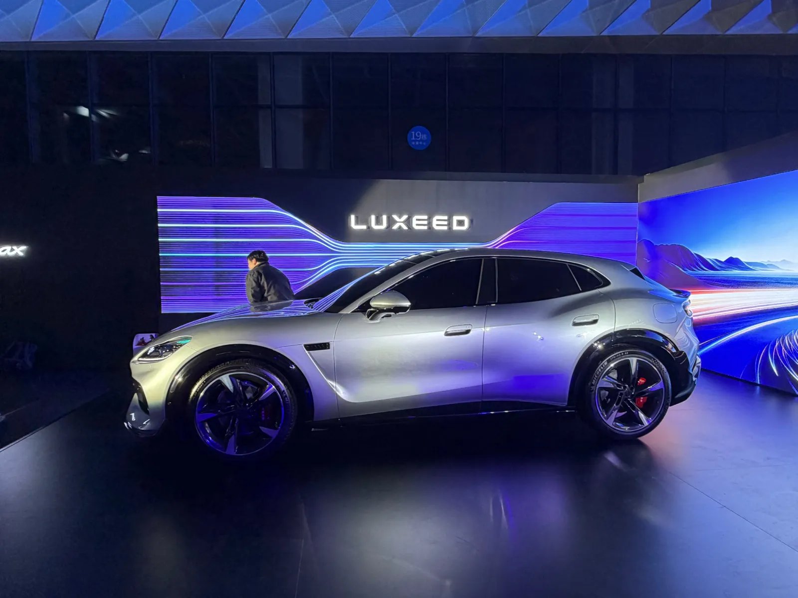 Luxeed Stormax performance SUV side profile at the brand launch