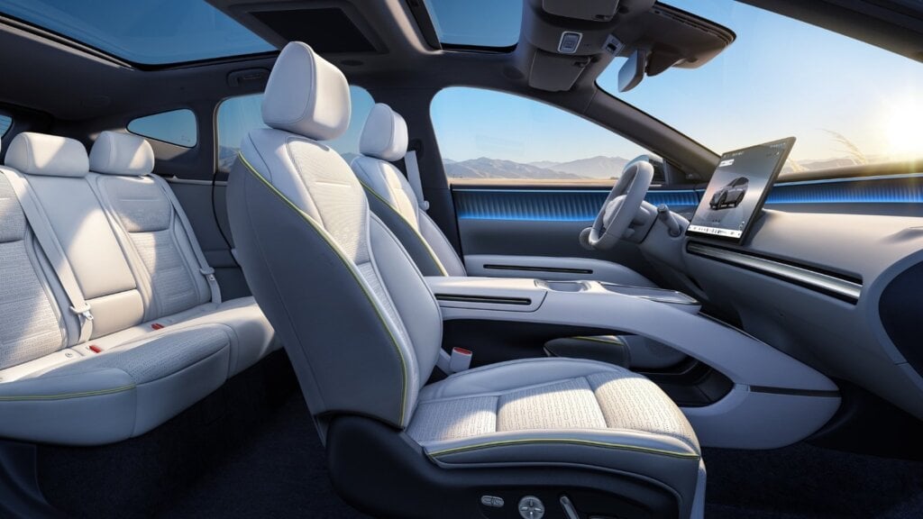 XPeng L05 interior with light seats and 17.3-inch centre screen