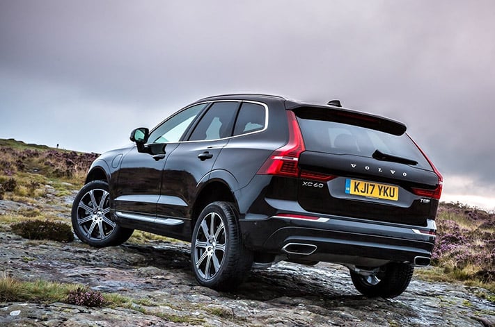 2017 Volvo XC60 T8 Hybrid R Design rear