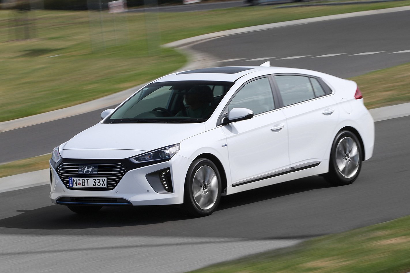Hyundai ioniq