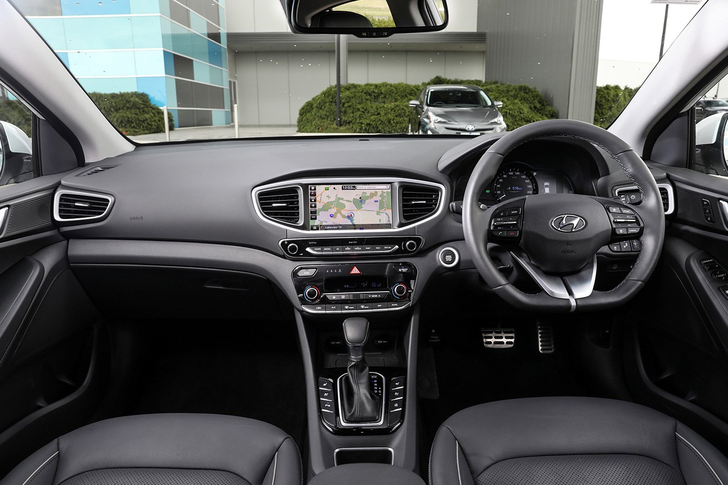 hyunsai ioniq